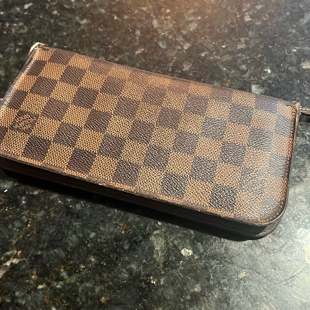 Authentic Louis Vuitton Ebene Damier Wallet-LARGE!!